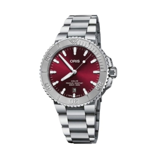 Oris Aquis Date Relief Automatic Burgundy